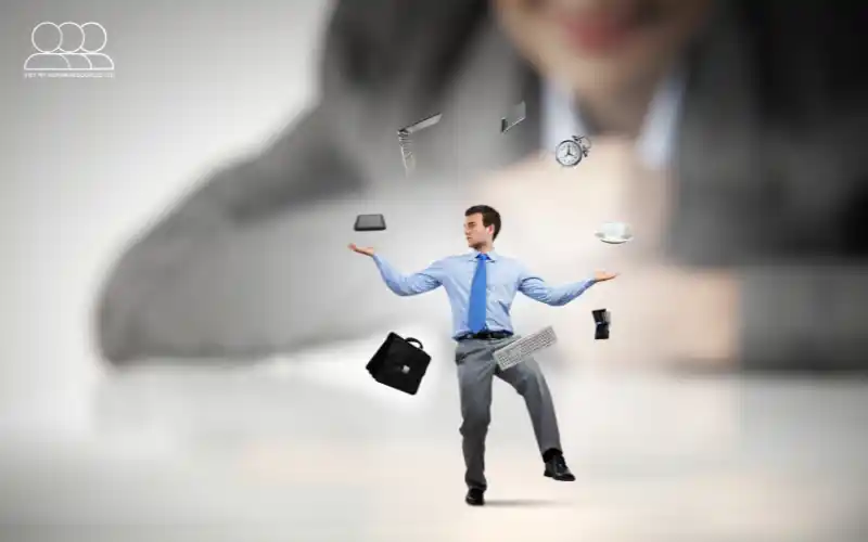 Nhân viên bán vé máy bay cần tỉ mỉ và cẩn thận để tránh nhầm lẫn khi đặt vé cho khách hàng