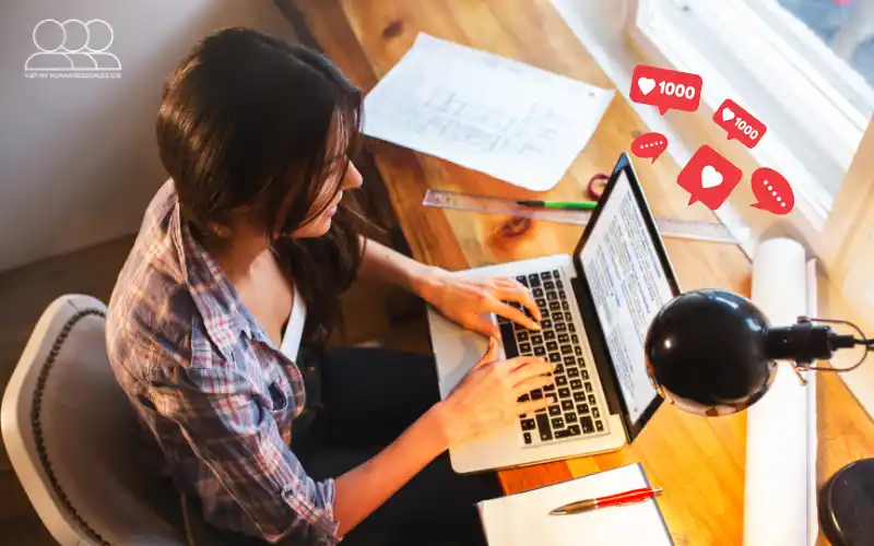 Content Writer viết các bài giới thiệu sản phẩm, bài PR, bài đăng fanpage, bài blog... với mục tiêu cung cấp đầy đủ thông tin hữu ích về sản phẩm/dịch vụ cho khách hàng.